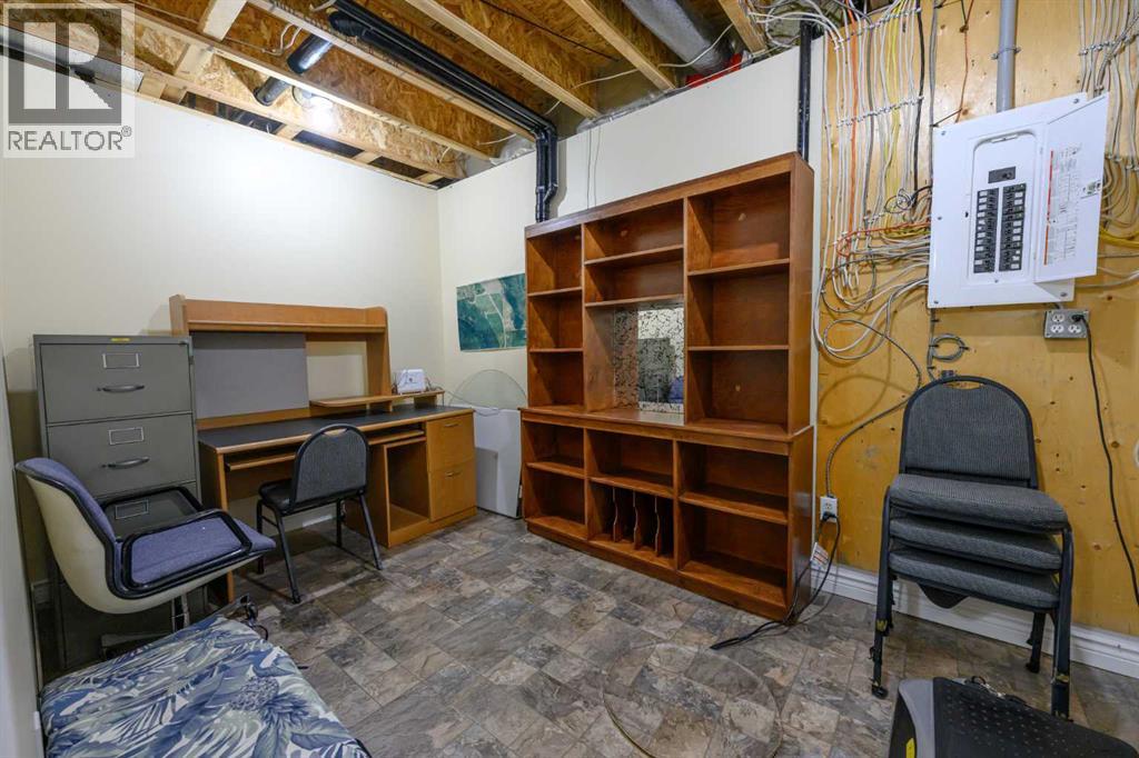 703024 Range Road 82 Range - 32