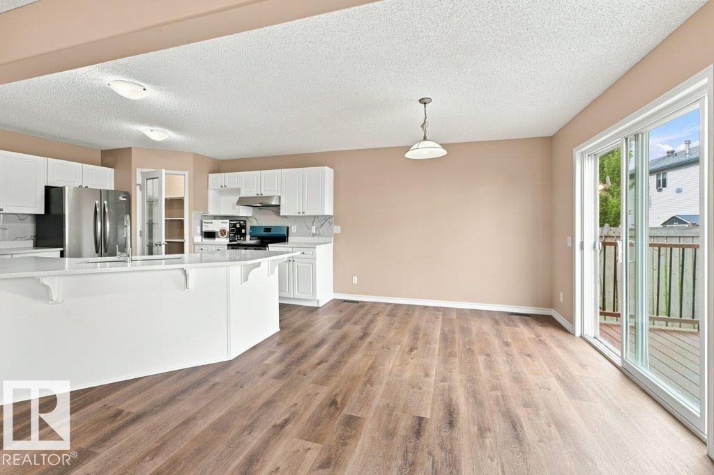 2811 33 ST NW - 11