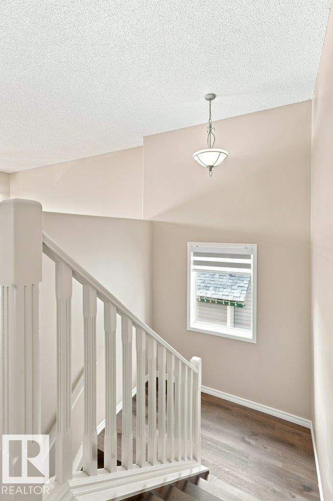 2811 33 ST NW - 34