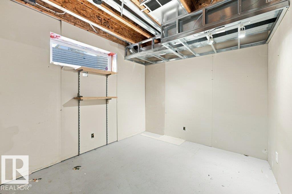 2811 33 ST NW - 41