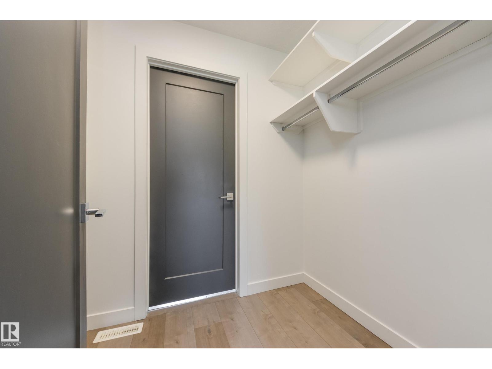 13112 90 ST NW - 17