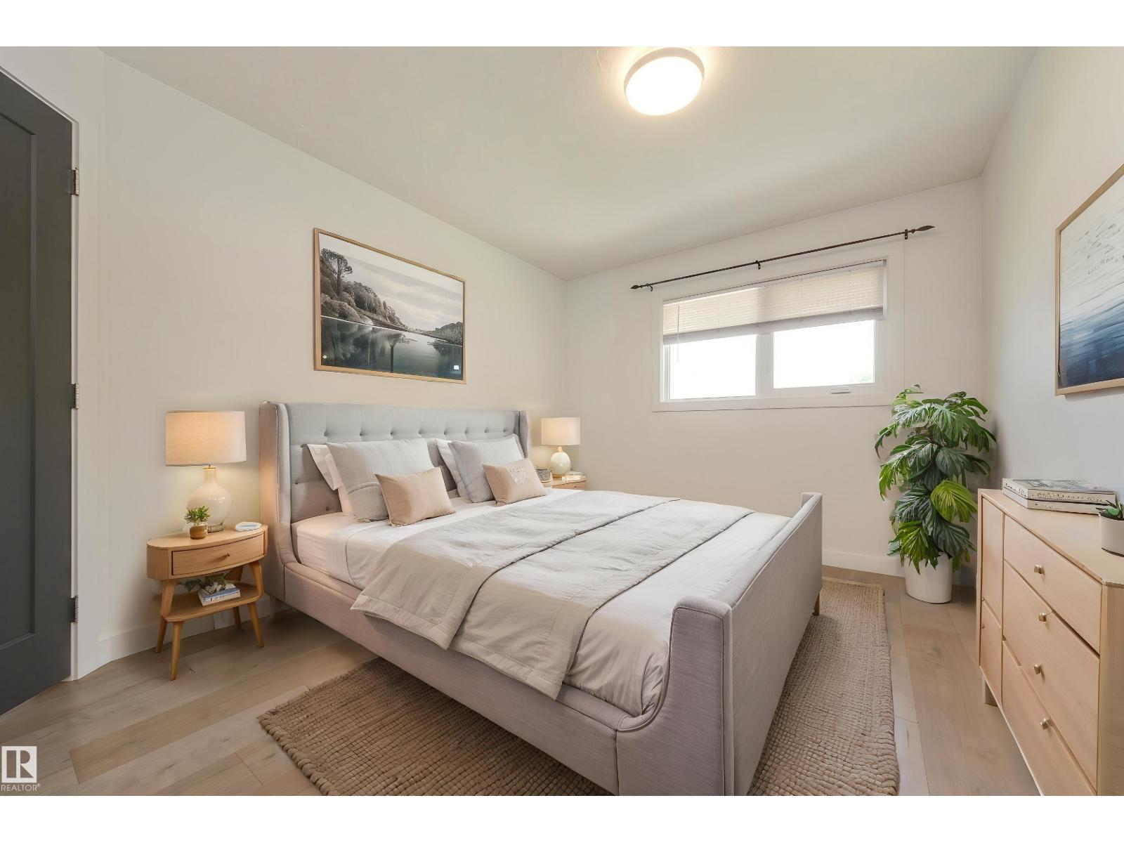 13112 90 ST NW - 16