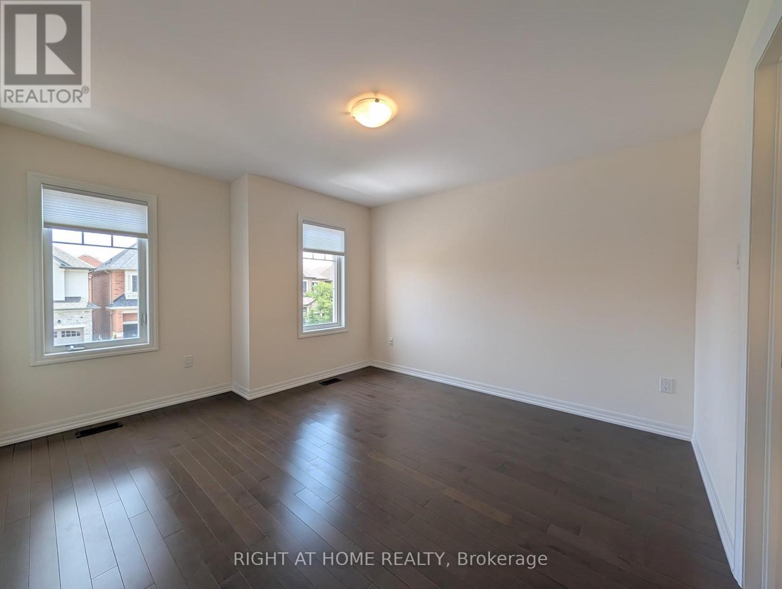 62 TITUS STREET - 28