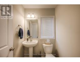 Bedroom 2 - 1365 Calais Drive, Woodstock, ON N4T0L8 Photo 8