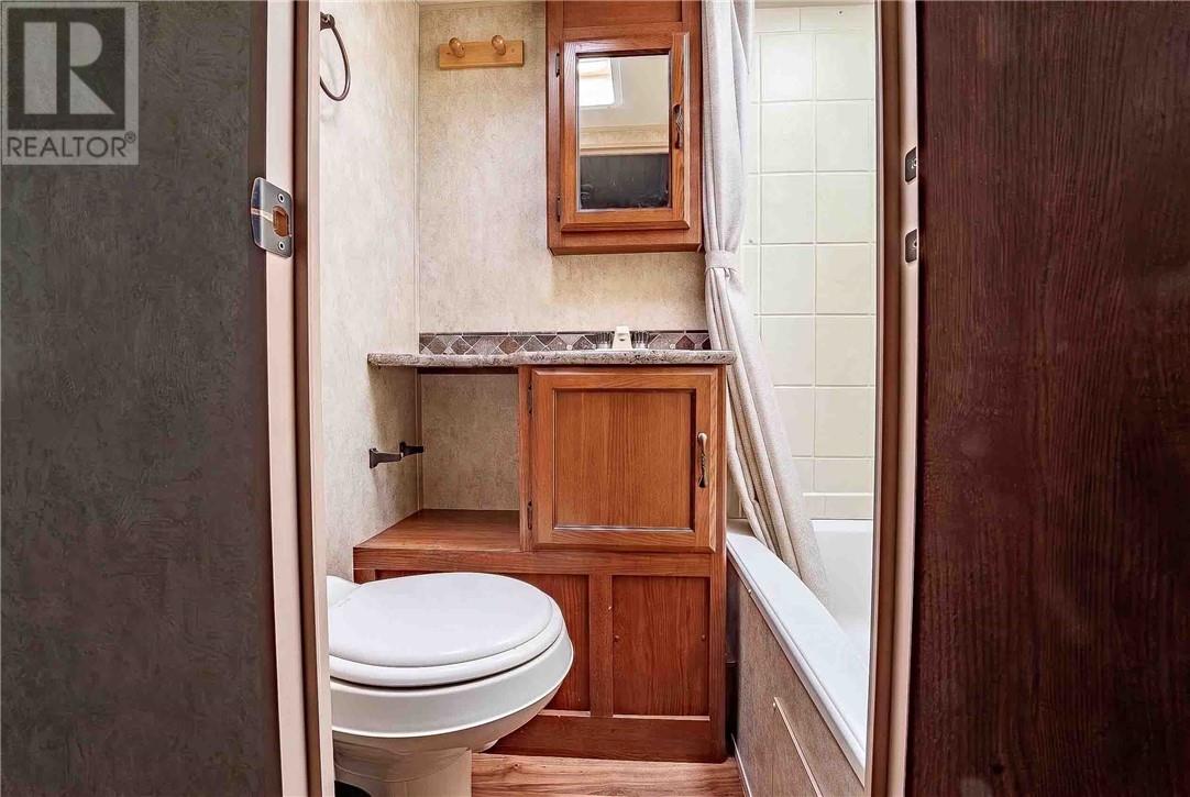 148 Dr Mclay Drive — photo 30