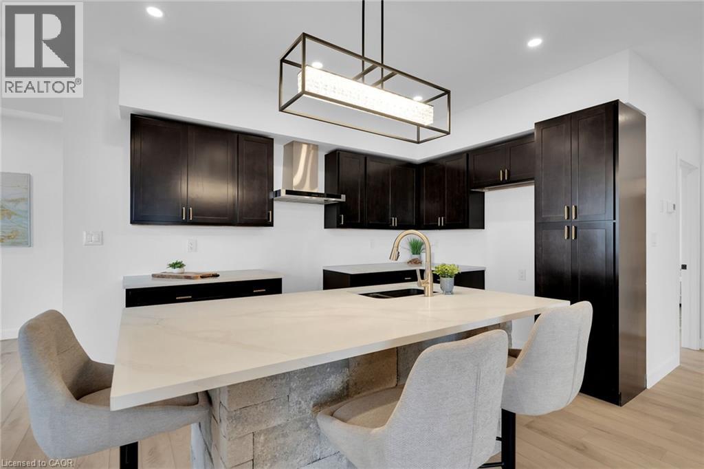 4093 RAINHAM Road - 12