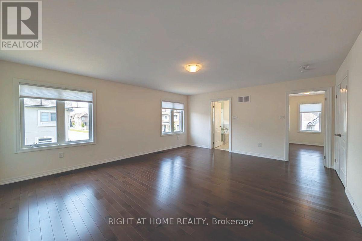 62 TITUS STREET - 18