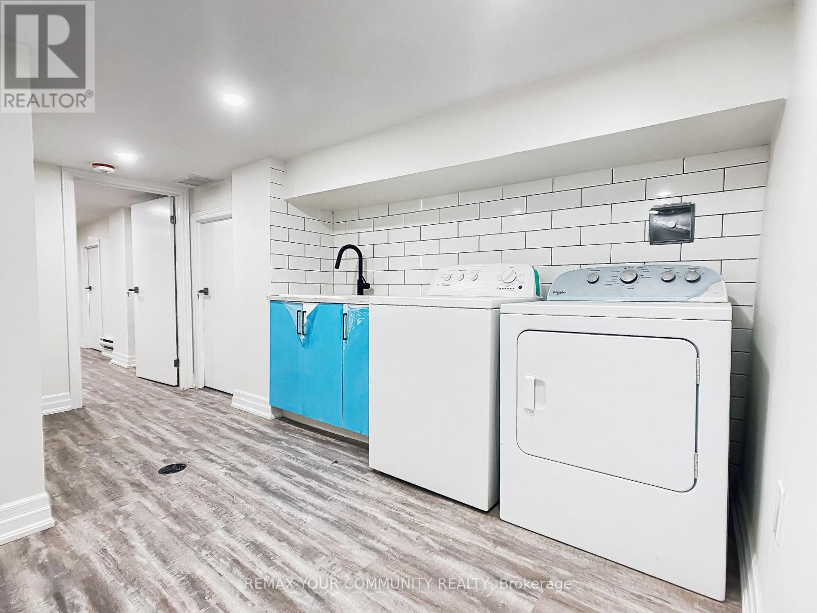 1623 KEELE STREET - 16