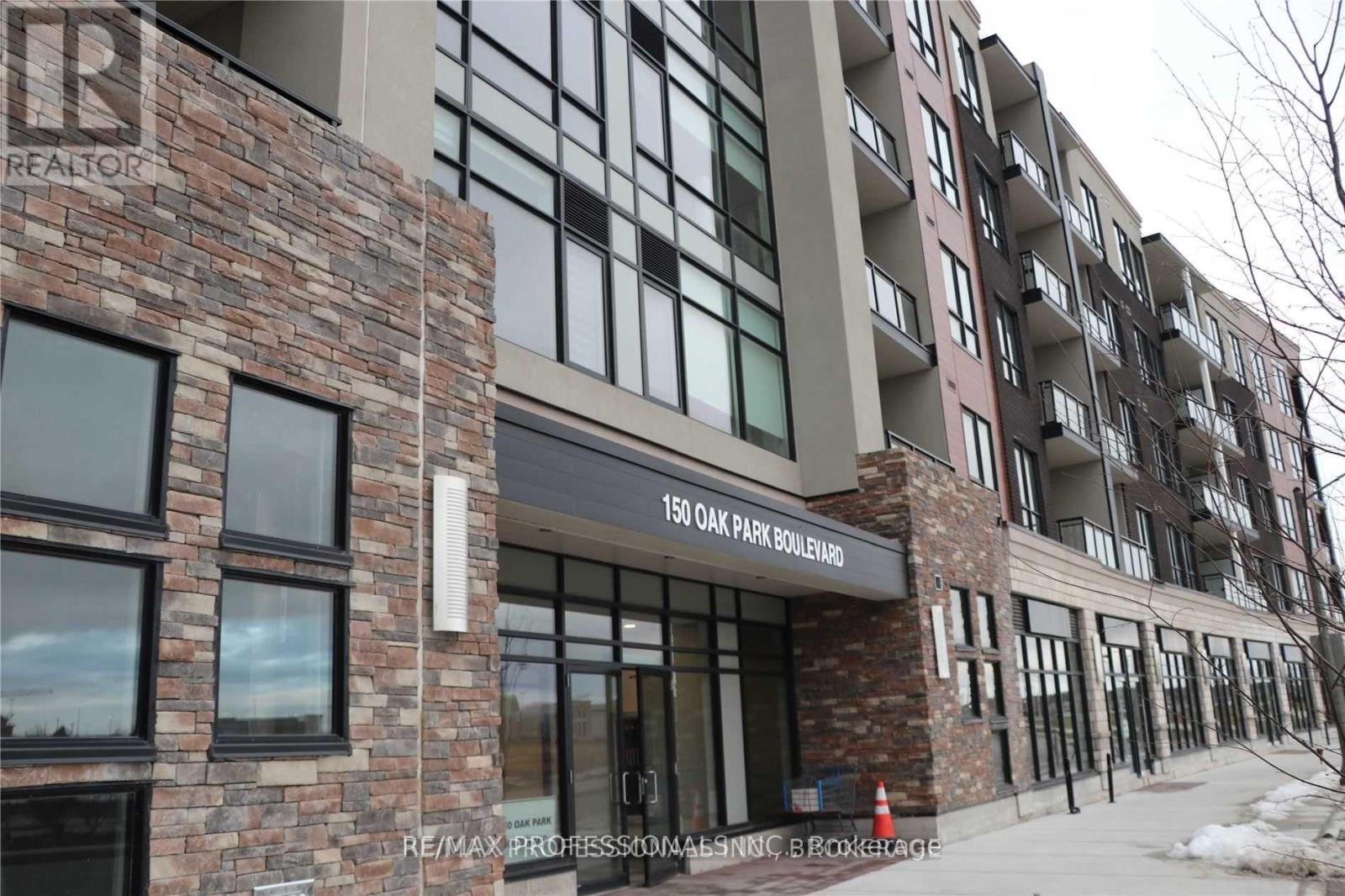 Photo of 150 Oak Park Boulevard