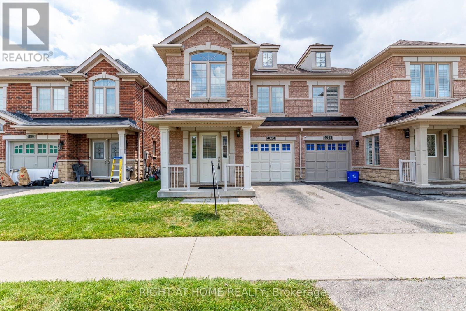 4694 THOMAS ALTON BOULEVARD - 1