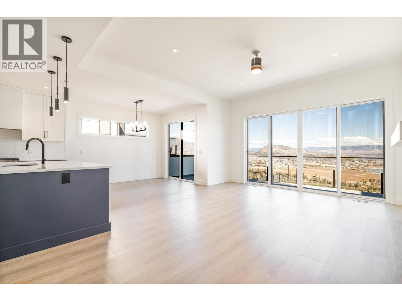 4107 Sunstone Street, West Kelowna