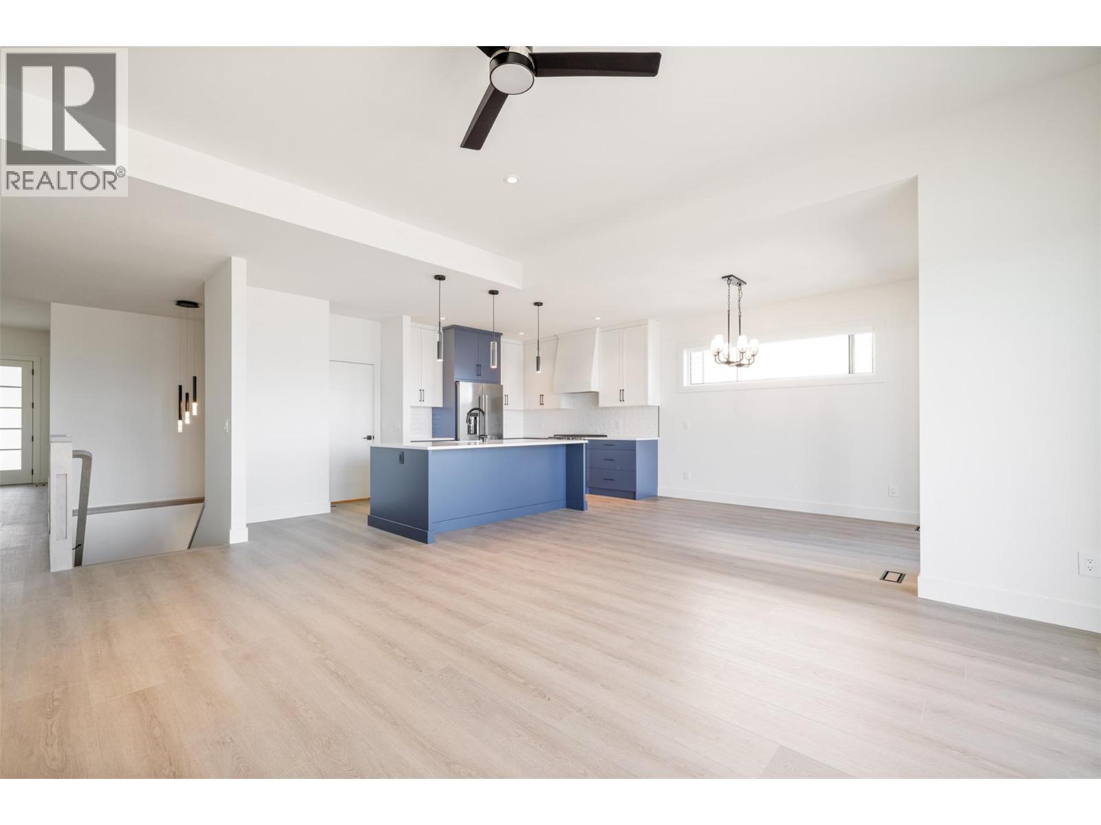 4107 Sunstone Street, West Kelowna