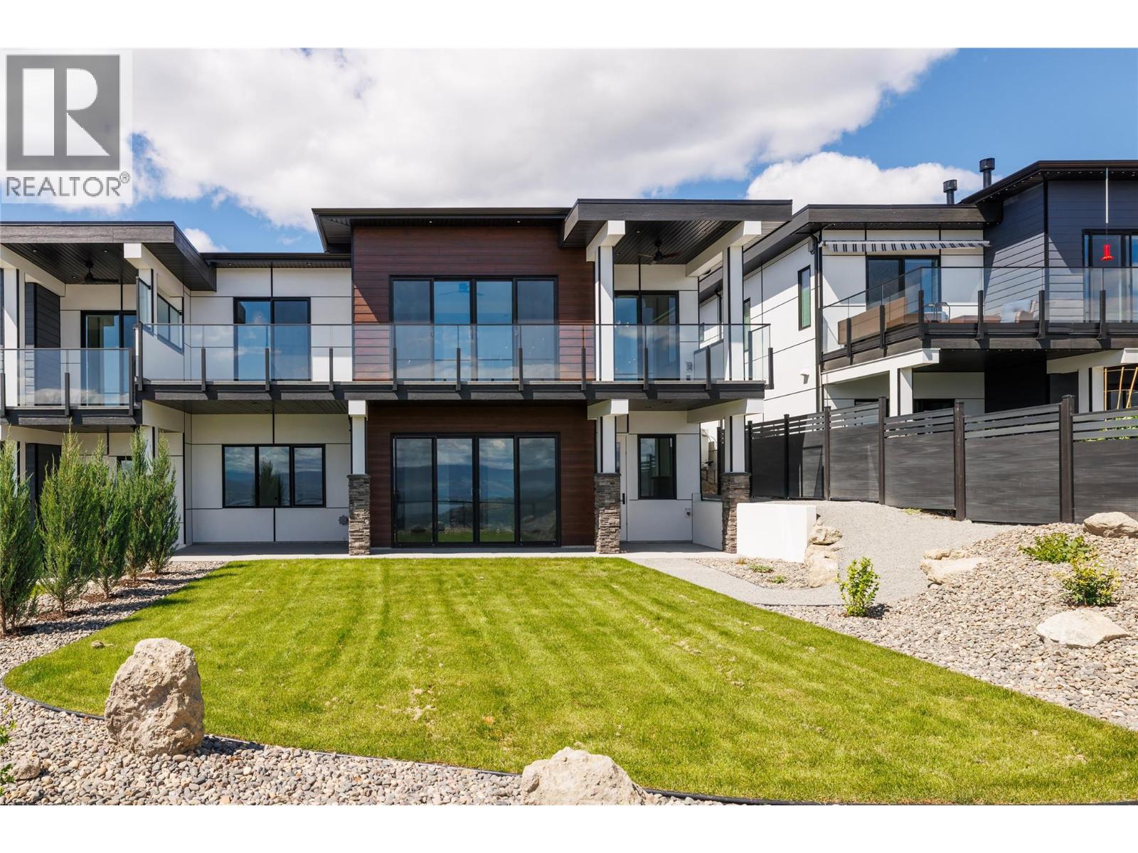 4107 Sunstone Street, West Kelowna
