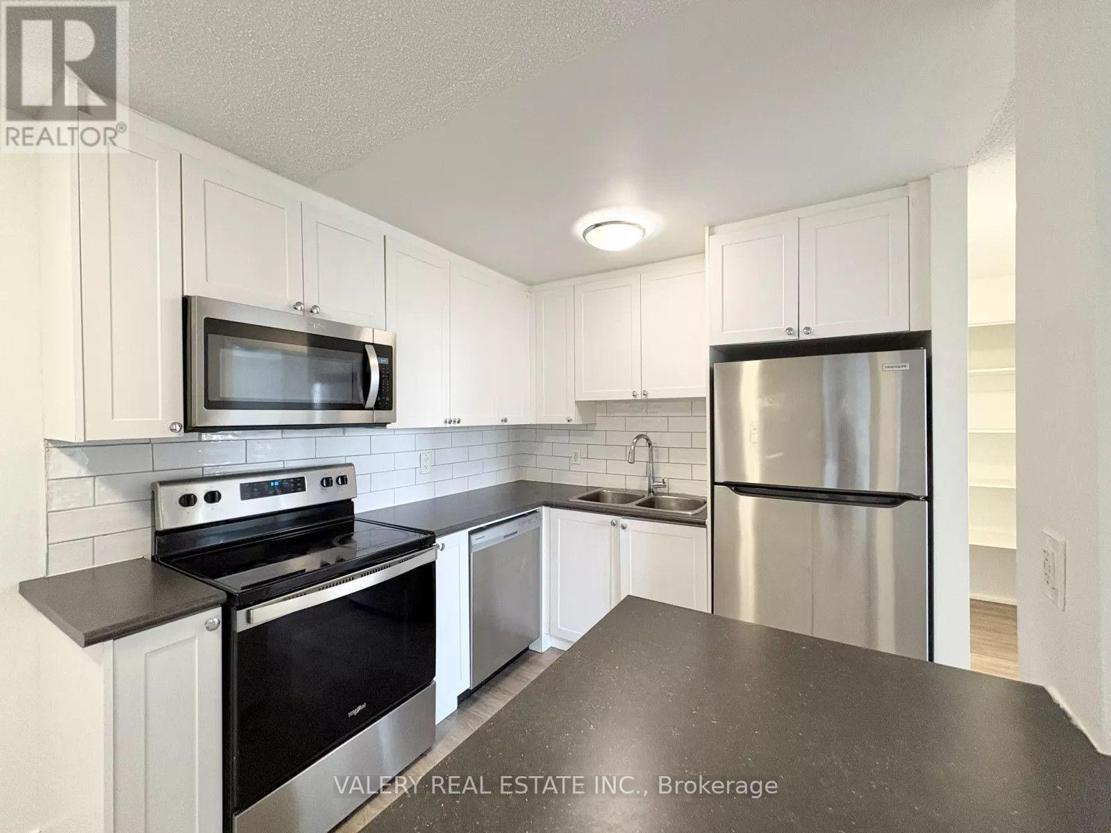 409 - 286 CHANDLER DRIVE — photo 2