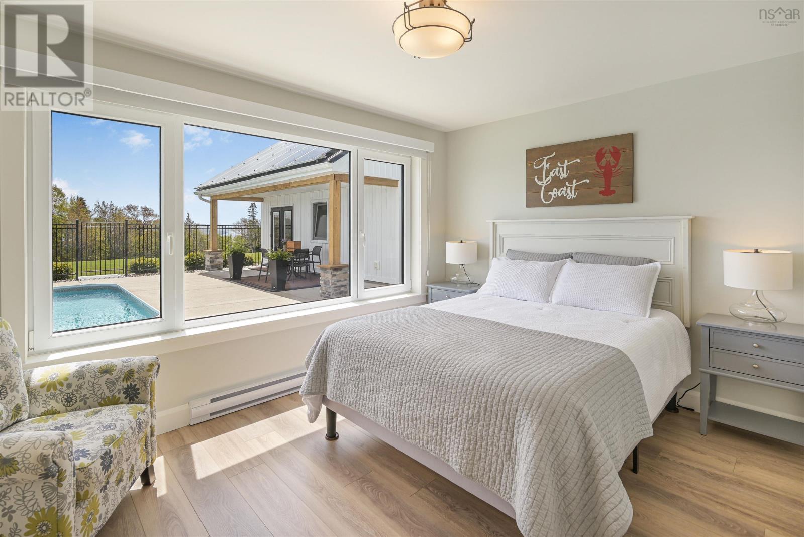 2000 Hillside Boularderie Road - 42
