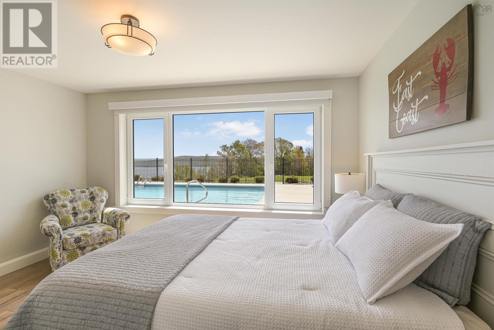 2000 Hillside Boularderie Road - 43