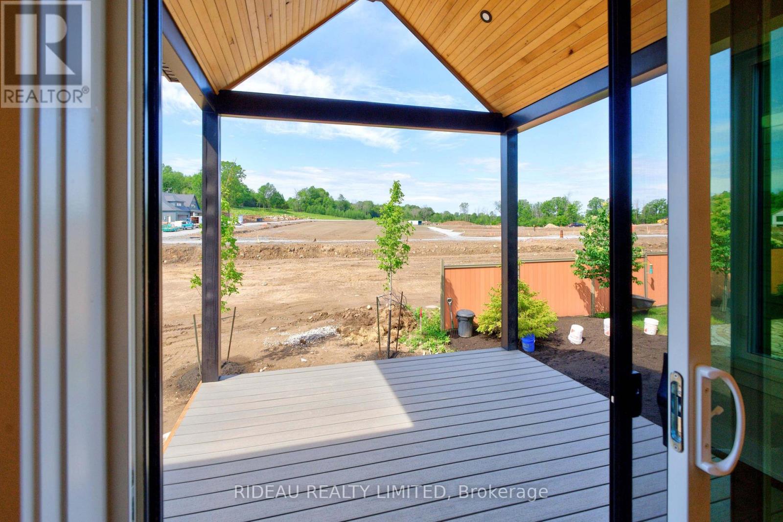 126 HEARTHSIDE DRIVE - 14