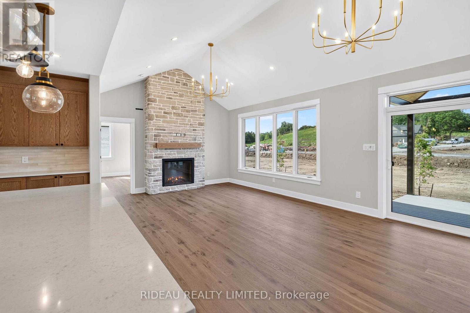 126 HEARTHSIDE DRIVE - 10