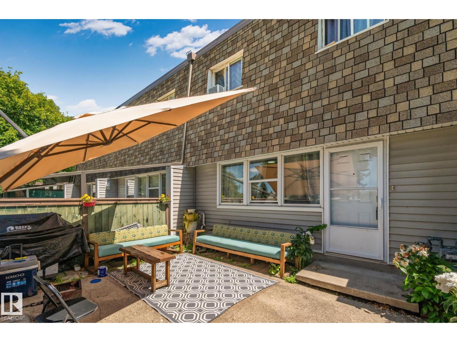 209 VILLAGE ON THE GREEN GR NW - 45
