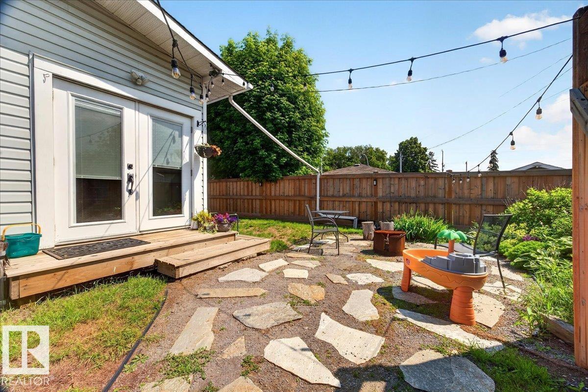 5211 94A AV NW - 51
