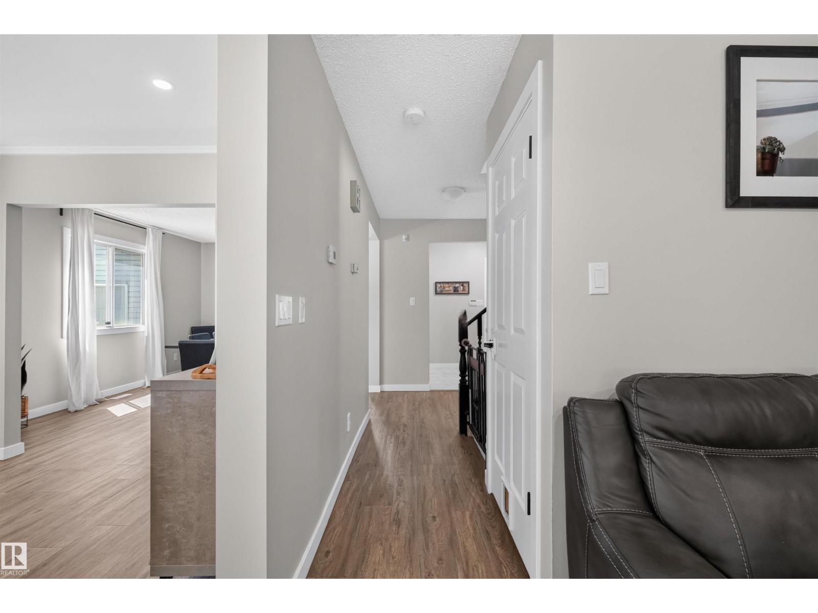 29 WELLAND CR - 12