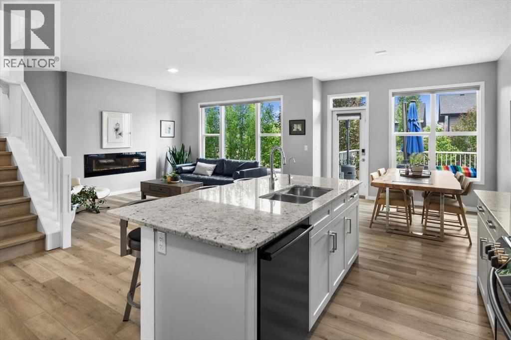 58 Crestbrook Drive SW - 9