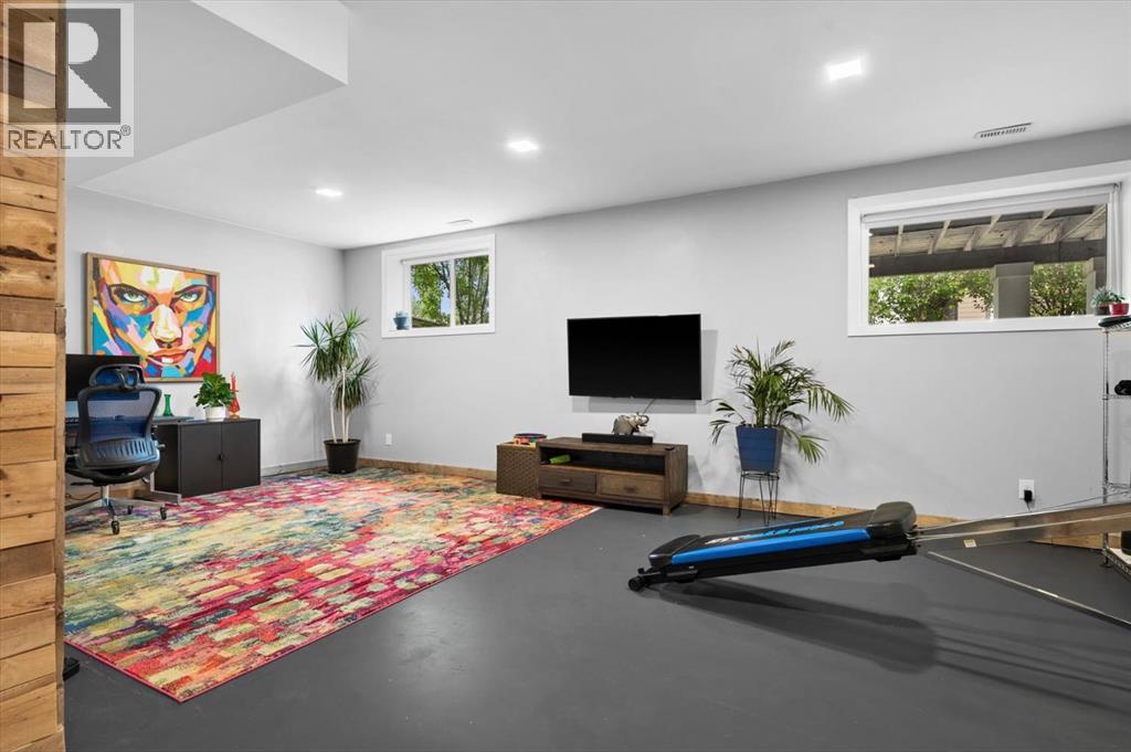 58 Crestbrook Drive SW - 35