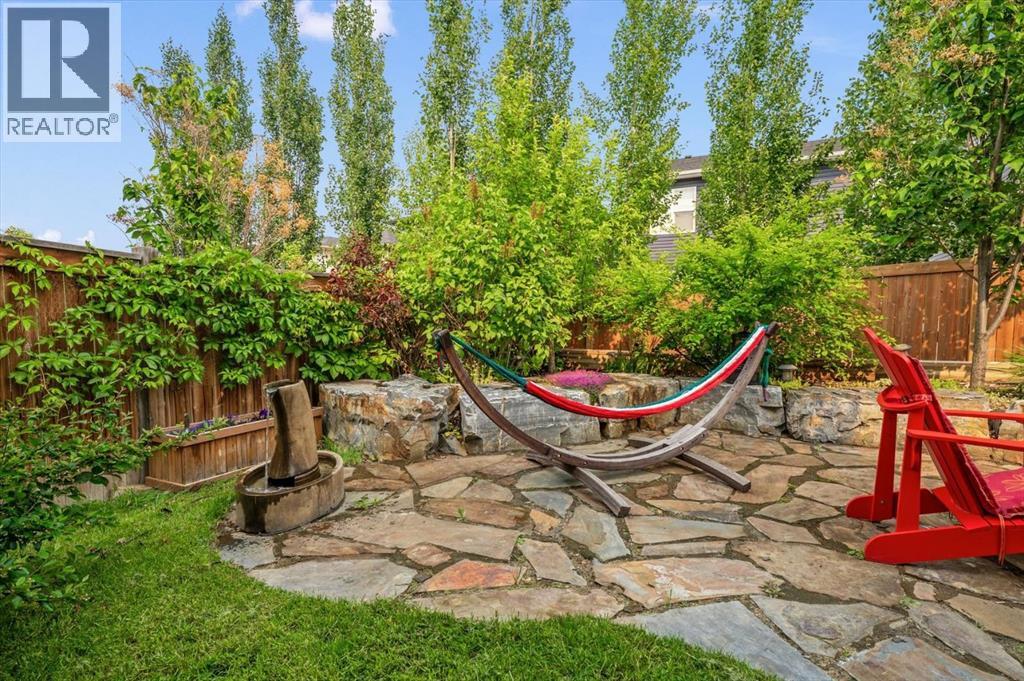 58 Crestbrook Drive SW - 39