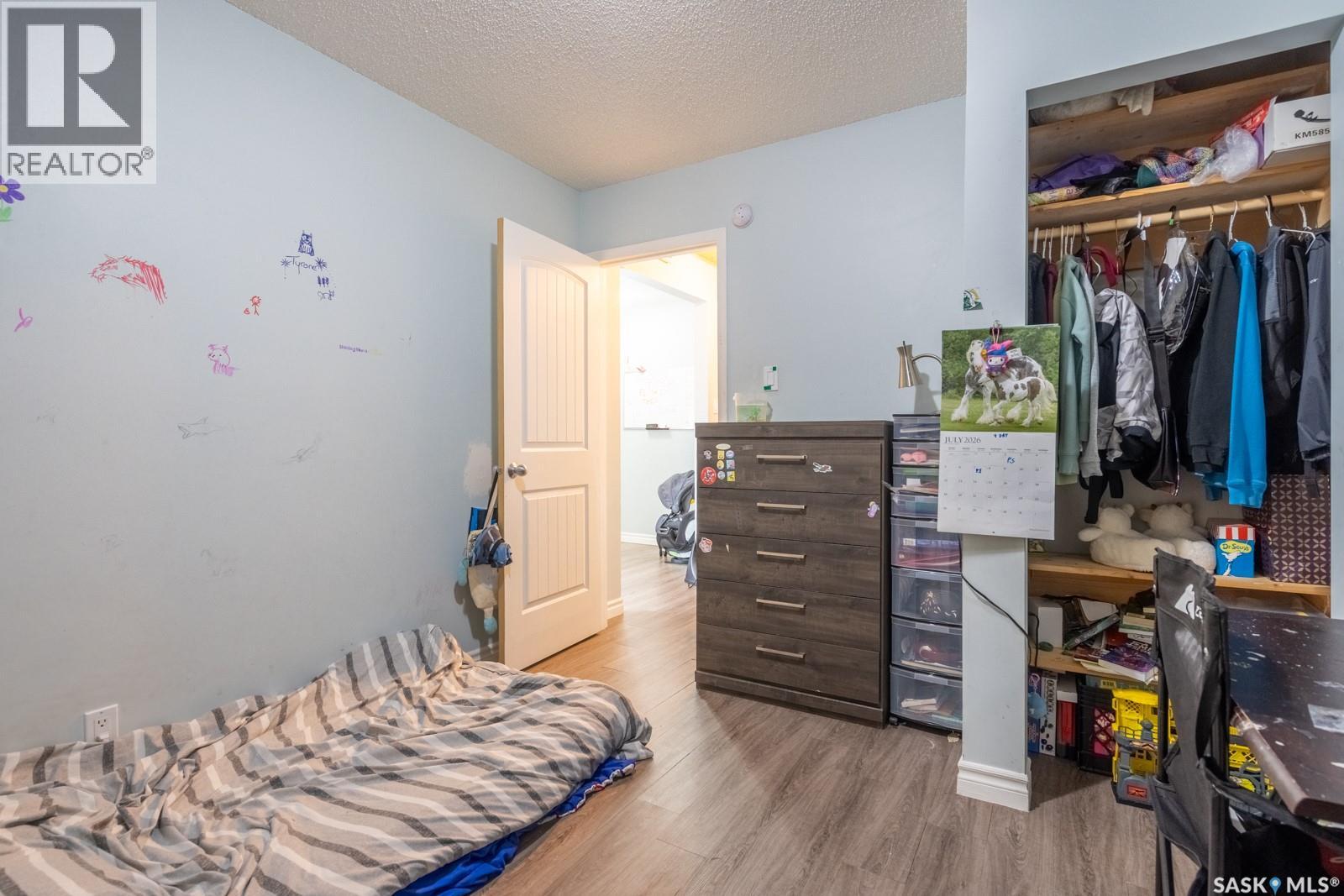725 Cameron STREET - 12