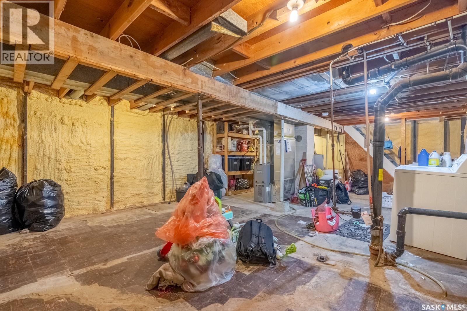 725 Cameron STREET - 17