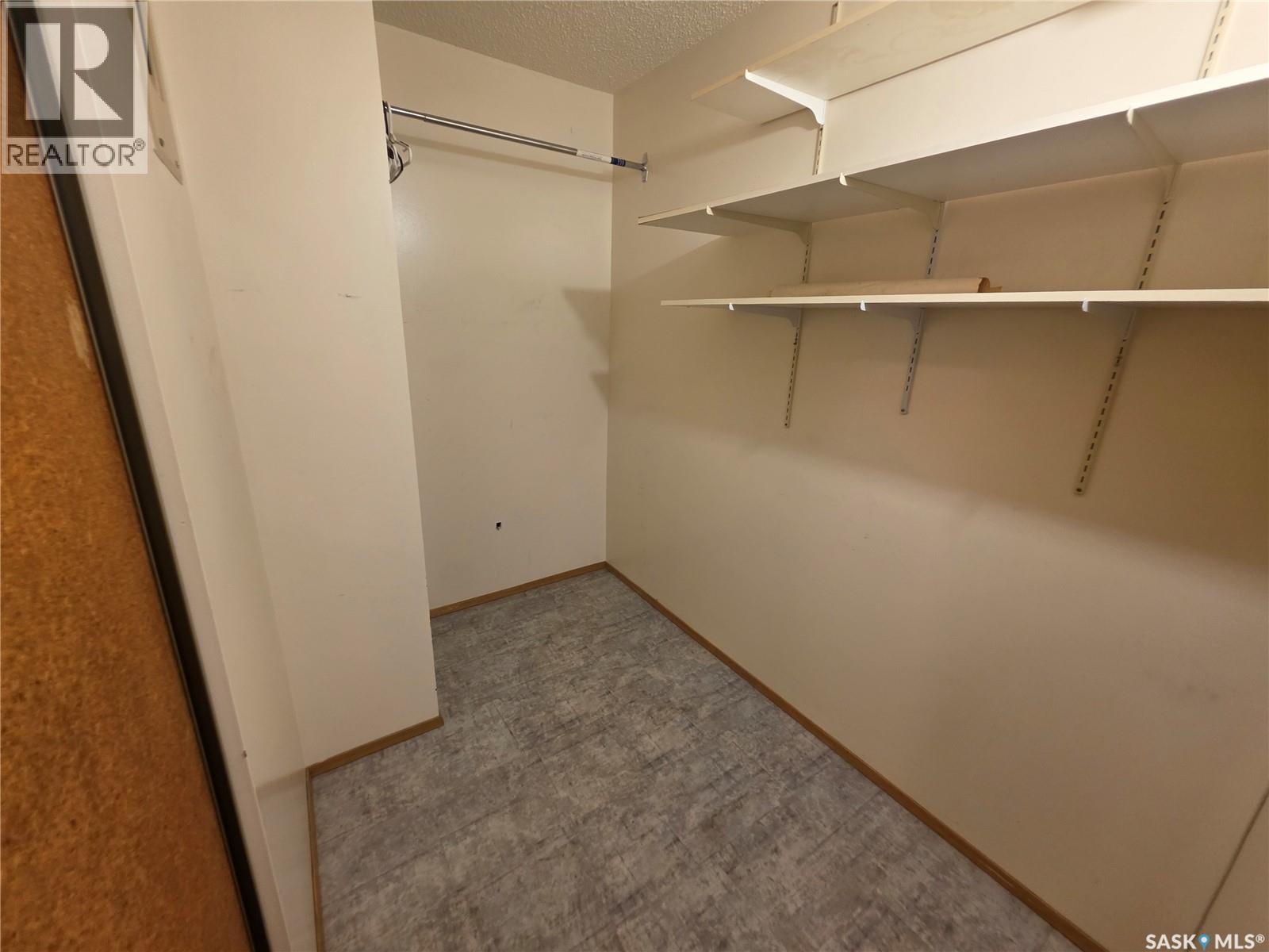 #108C 1350 Gordon ROAD - 10