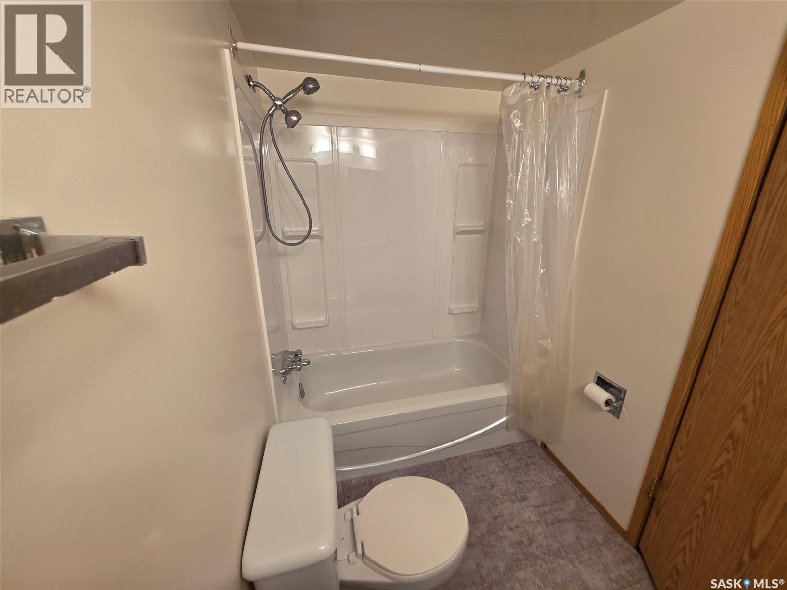 #108C 1350 Gordon ROAD - 11