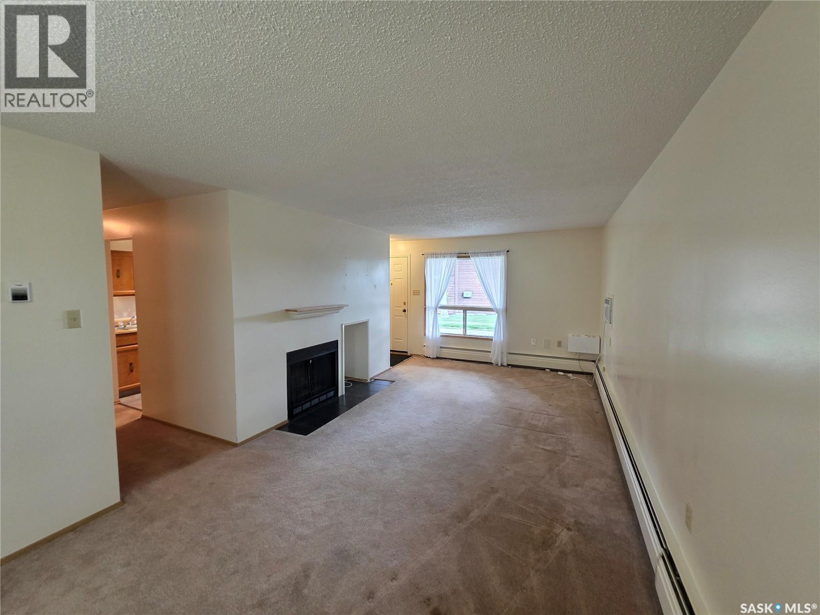 #108C 1350 Gordon ROAD - 2