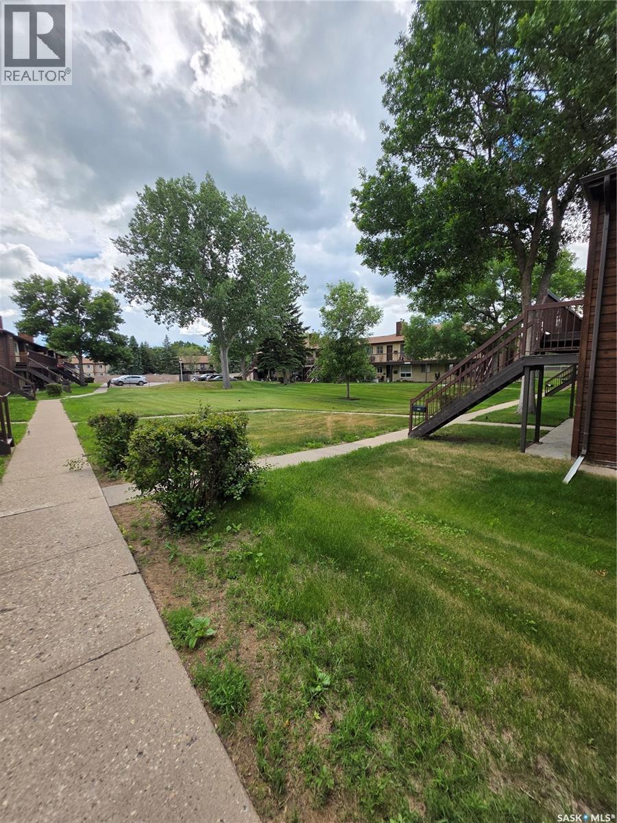 #108C 1350 Gordon ROAD - 20