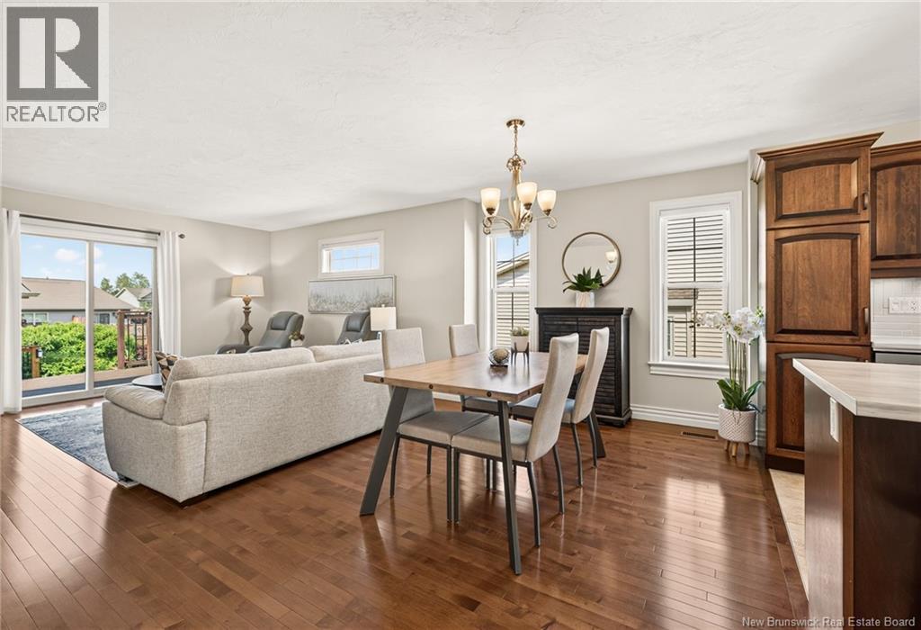 20 Thornhill Crescent - 12