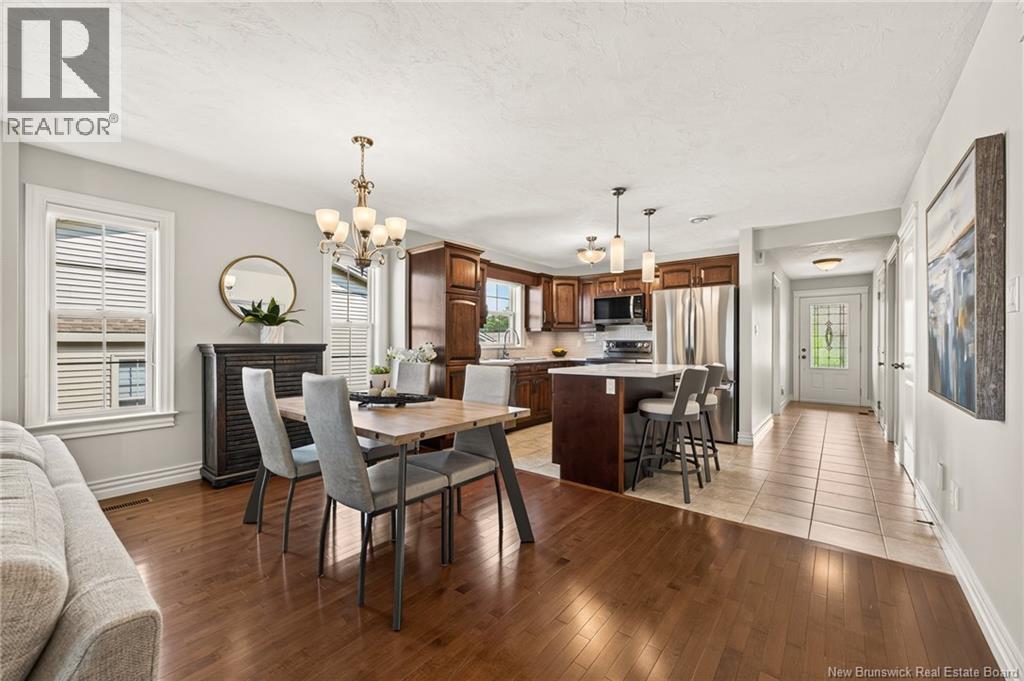20 Thornhill Crescent - 13
