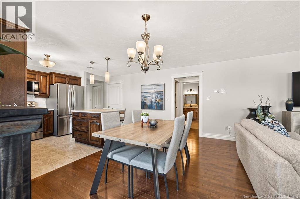 20 Thornhill Crescent - 14