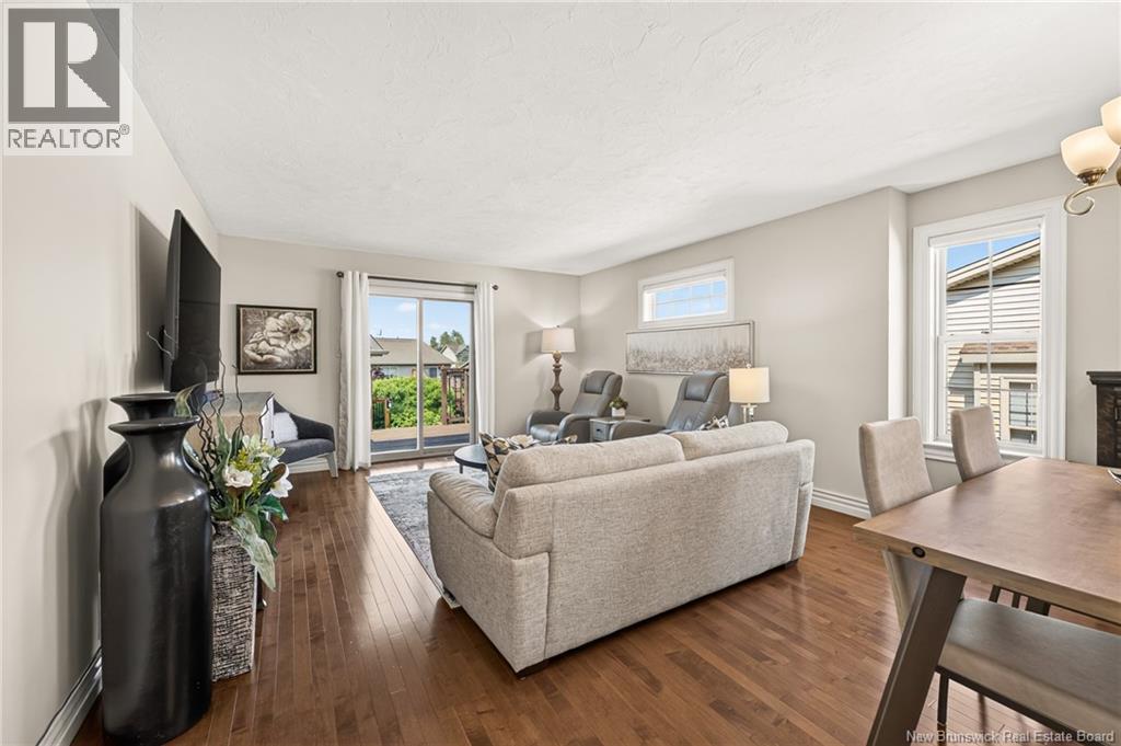 20 Thornhill Crescent - 15