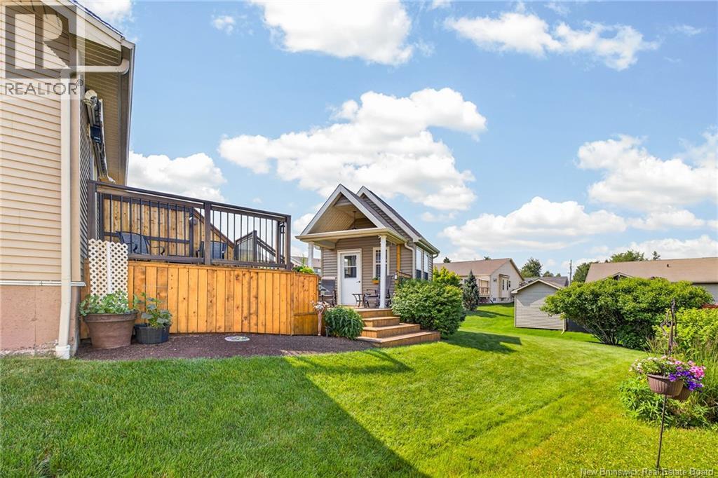 20 Thornhill Crescent - 44