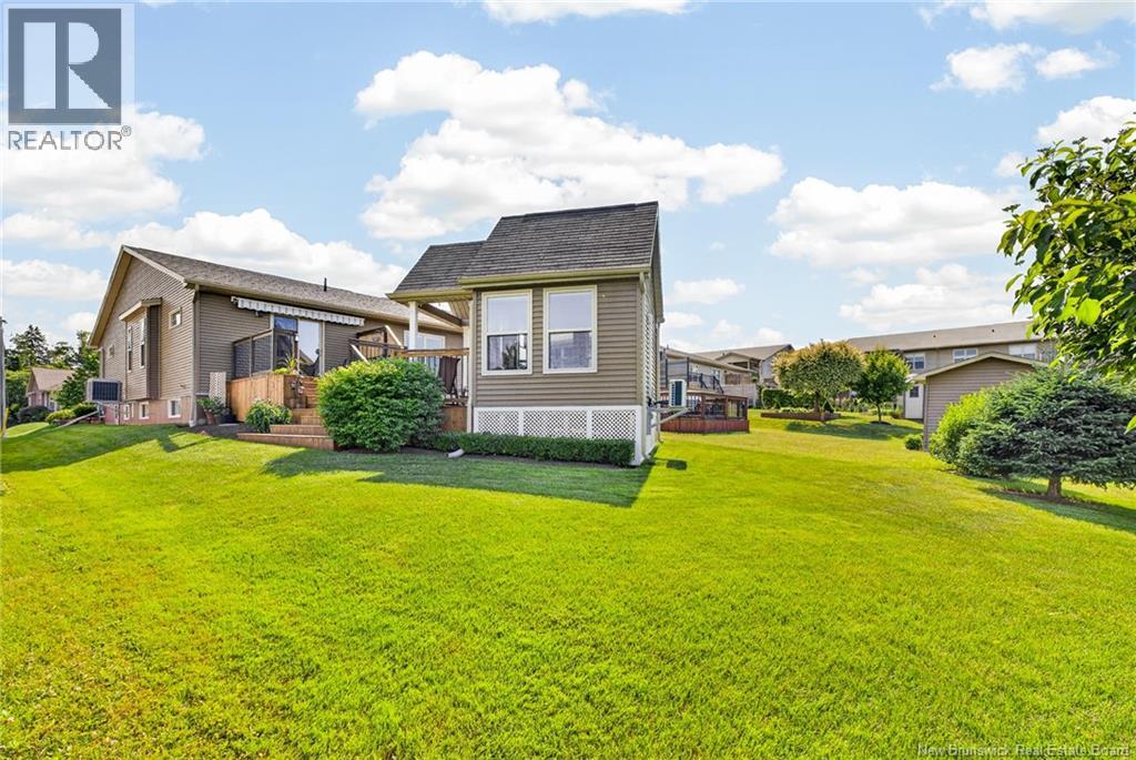 20 Thornhill Crescent - 47