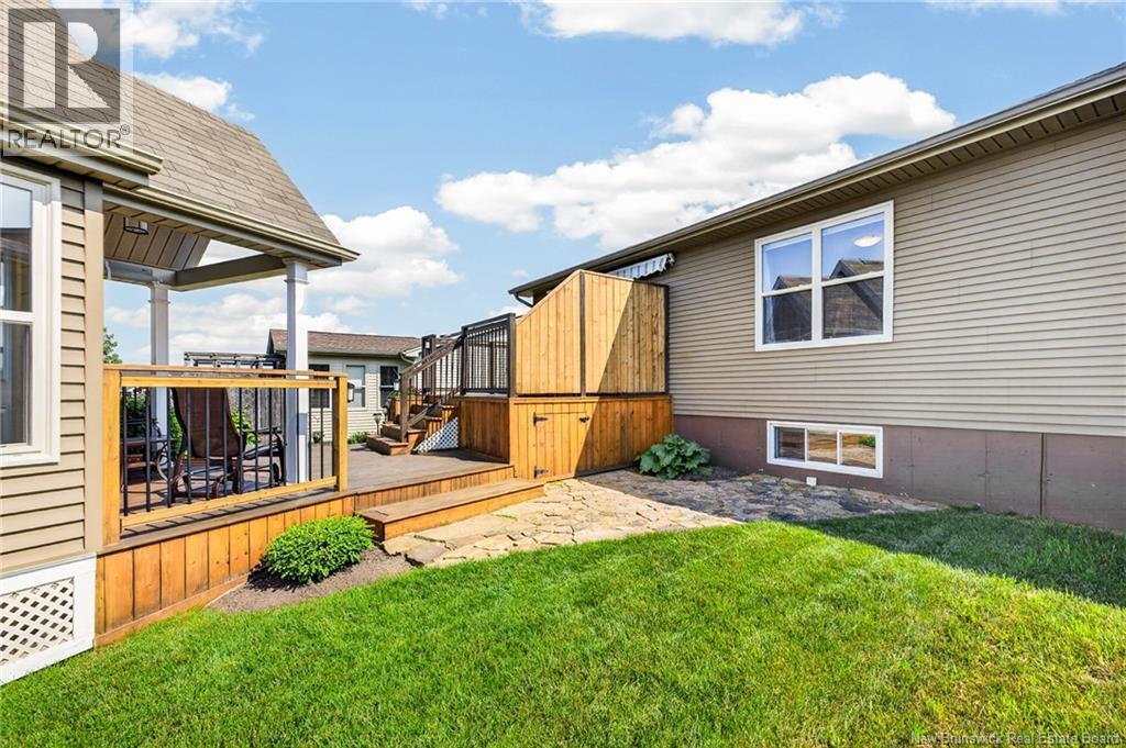 20 Thornhill Crescent - 49