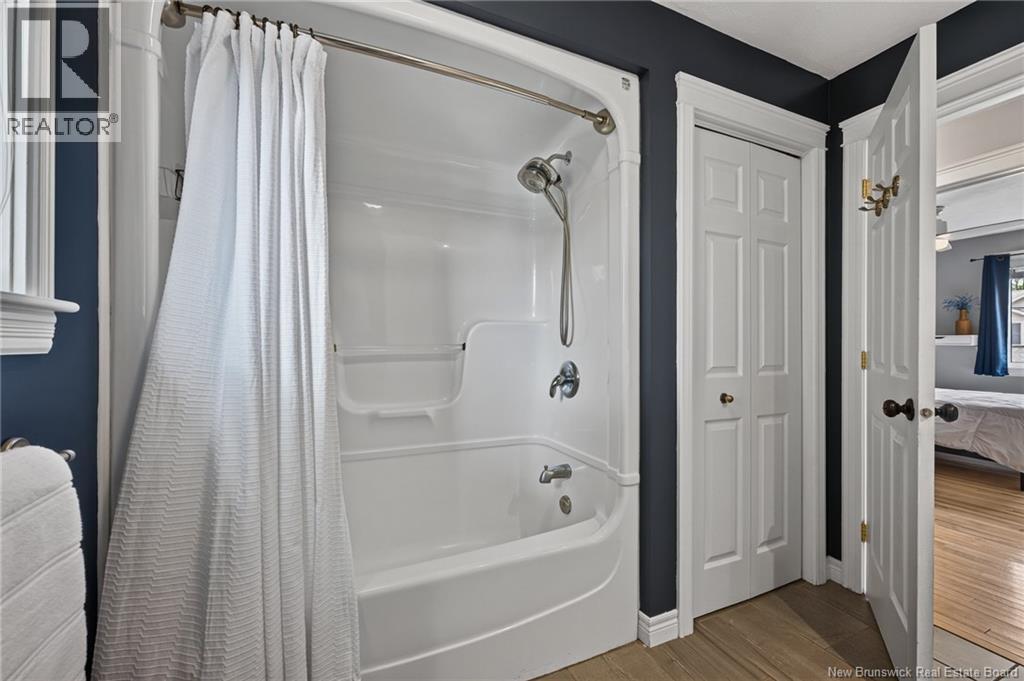 32 du Ruisseau Street - Image 18