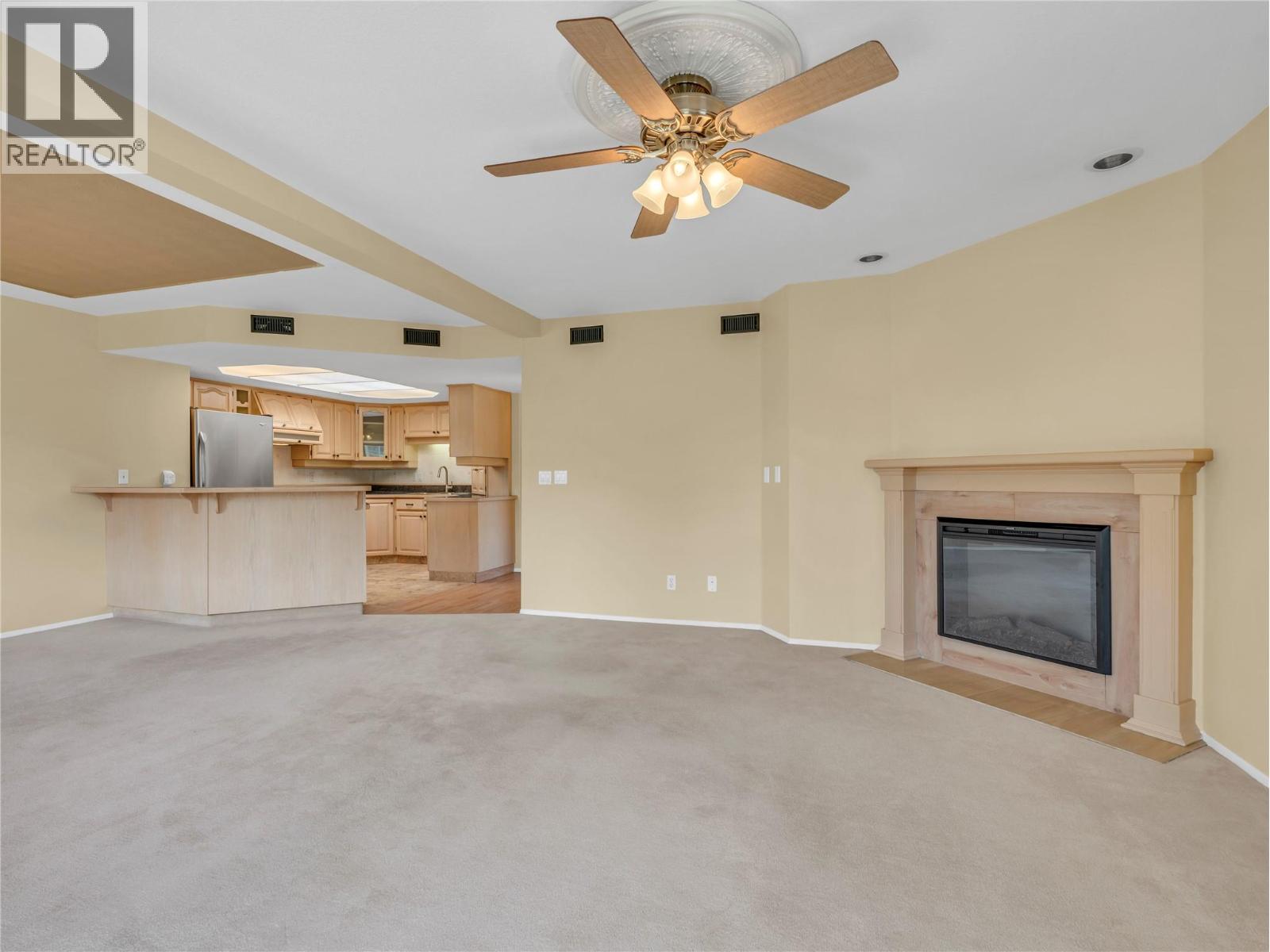 #312 3595 SKAHA LAKE Road - 4