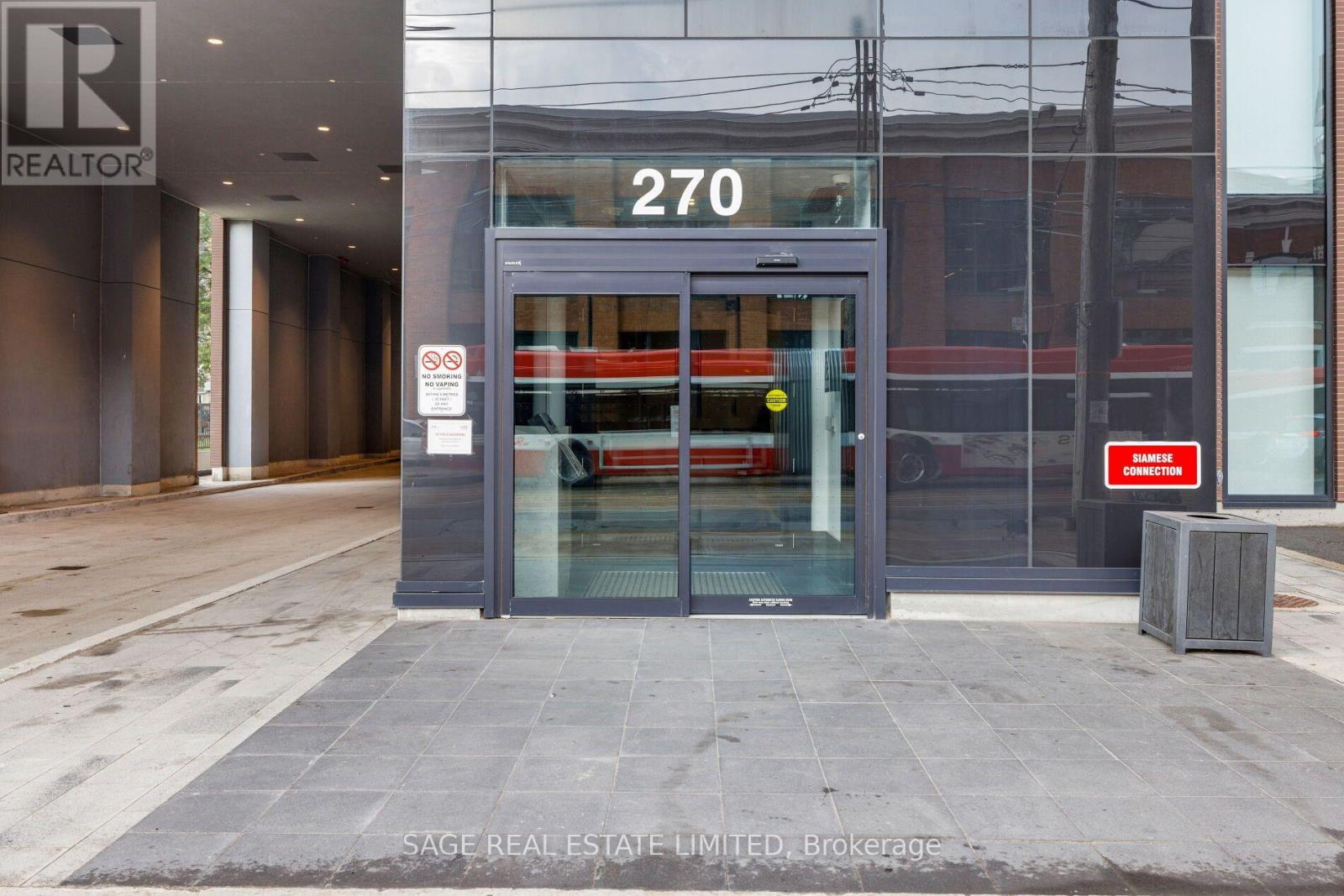 #1012 270 DUFFERIN STREET - 4