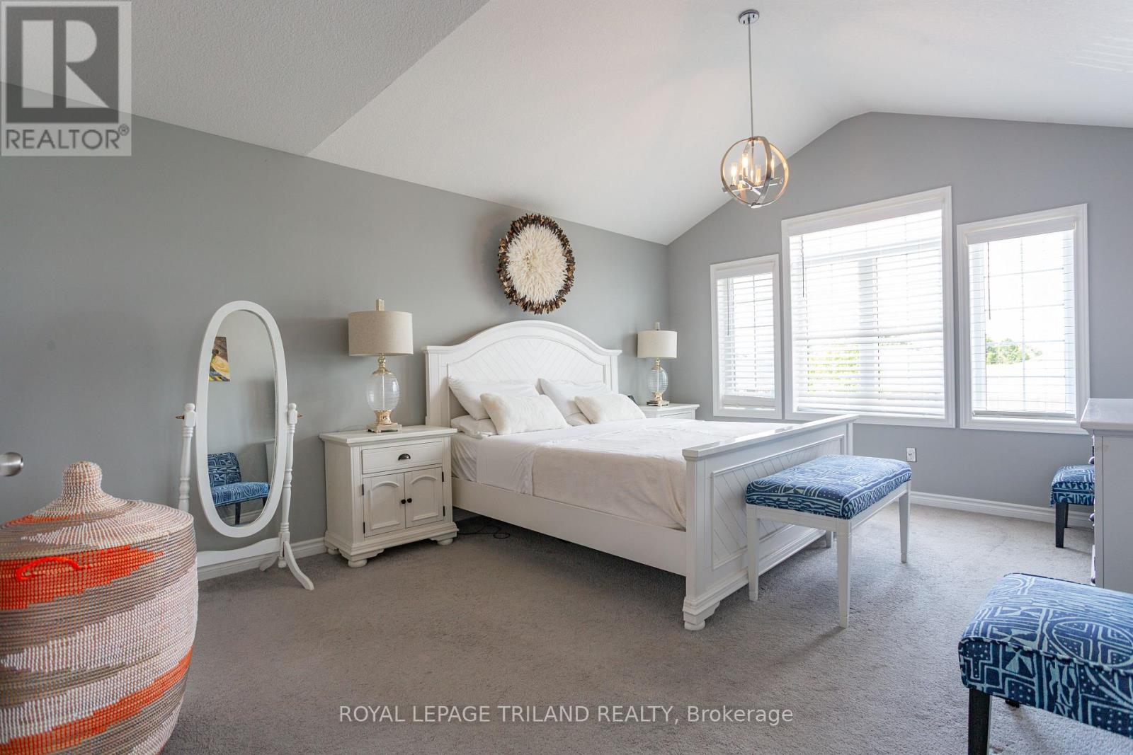 1 ACORN TRAIL - 27