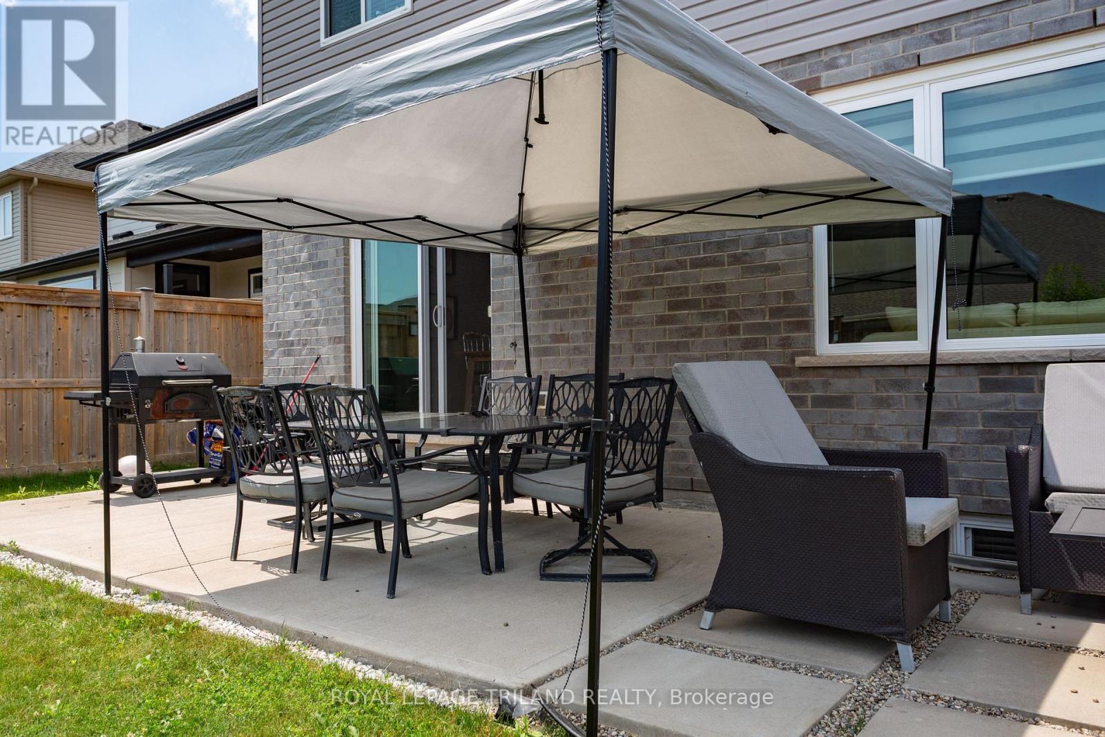 1 ACORN TRAIL - 46