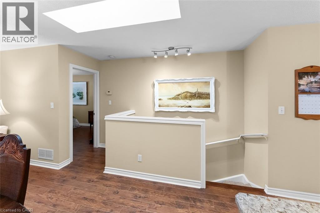 9 KINSMAN Court - Image 21
