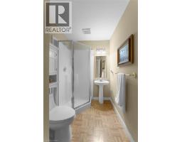 9 Kinsman Court, Fonthill, ON L3E0L1 Photo 14