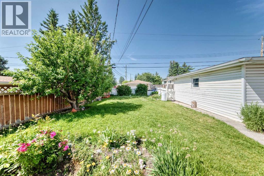 6839 Huntridge Hill NE - 39