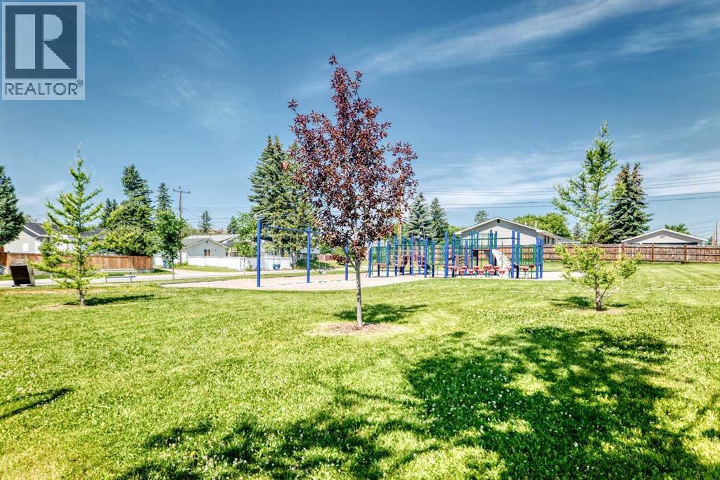 6839 Huntridge Hill NE - 45
